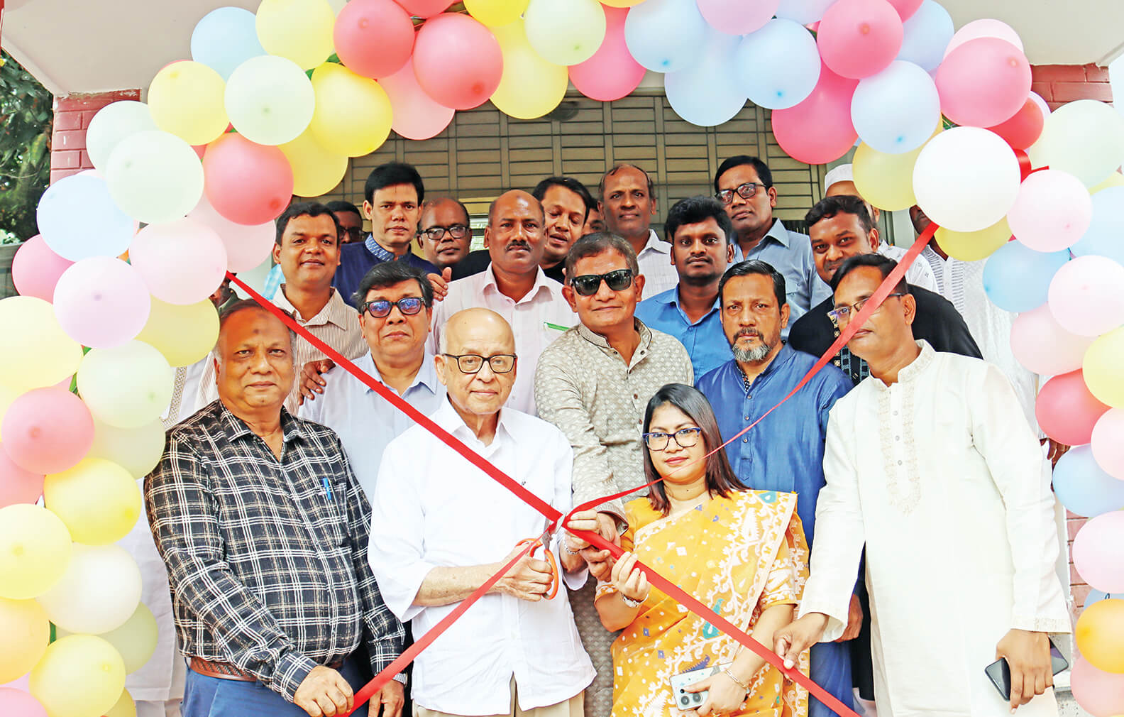 জীবনের শুরু থেকে লক্ষ্য স্থির করে এগিয়ে যেতে হবে – দৈনিক আজাদী জীবনের শুরু থেকে লক্ষ্য স্থির করে এগিয়ে যেতে হবে – দৈনিক আজাদী