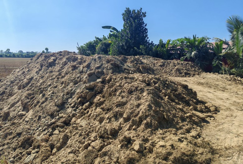 বাঁশখালীতে জমির টপসয়েল রক্ষায় মোবাইল কোর্ট, ২ লাখ টাকা জরিমানা – দৈনিক আজাদী বাঁশখালীতে জমির টপসয়েল রক্ষায় মোবাইল কোর্ট, ২ লাখ টাকা জরিমানা – দৈনিক আজাদী