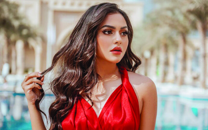 nusraat-faria-141221-01