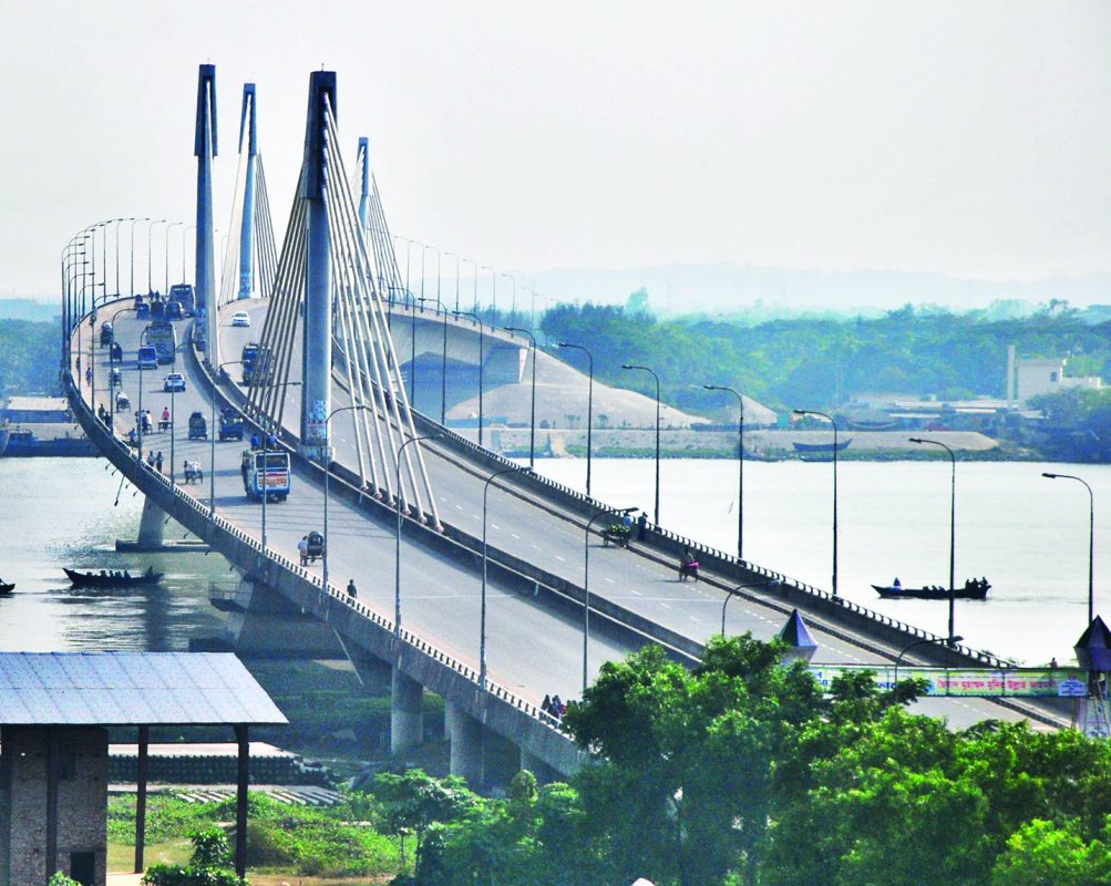শাহ আমানত সেতুতে বসেছে গতিরোধক – দৈনিক আজাদী