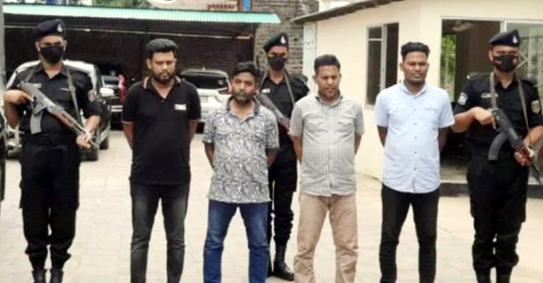 কক্সবাজারে মোর্শেদ আলী হত্যায় ৪ আসামি গ্রেপ্তার কক্সবাজারে মোর্শেদ আলী হত্যায় ৪ আসামি গ্রেপ্তার
