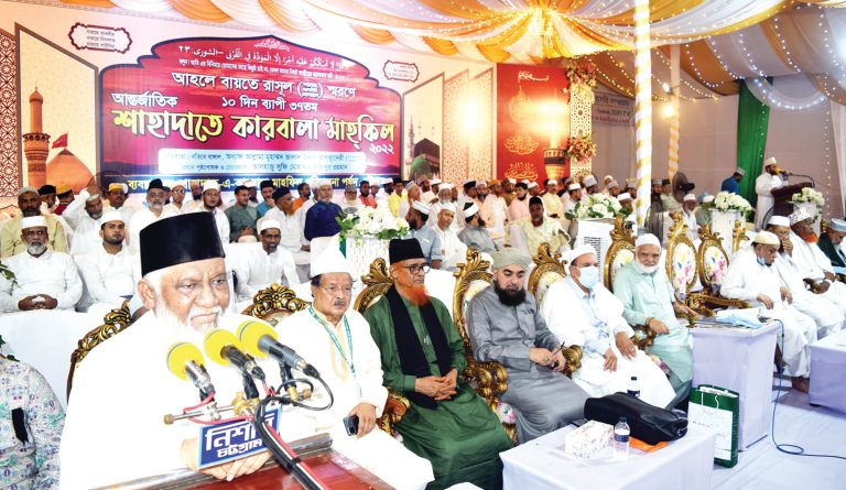 কারবালার চেতনায় নিপীড়িত মানুষের পাশে দাঁড়াতে হবে কারবালার চেতনায় নিপীড়িত মানুষের পাশে দাঁড়াতে হবে