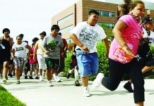 ২০৩৫ সালের মধ্যে মুটিয়ে যাবে বিশ্বের অর্ধেক মানুষ