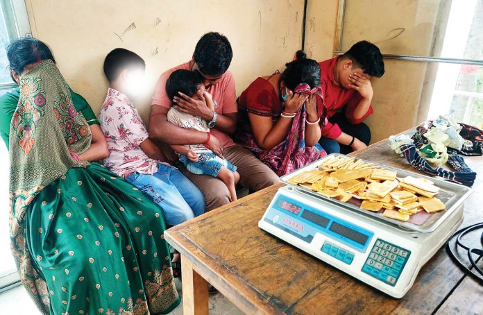 P-1 (8)88888888888888