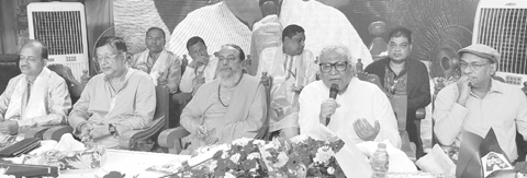 VC Dr. Anupan Sen (Chaktai Lokenath Dam) pic