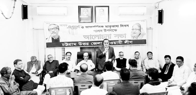 একুশের রক্তাক্ত পথ ধরেই এদেশের স্বাধীনতা এসেছে একুশের রক্তাক্ত পথ ধরেই এদেশের স্বাধীনতা এসেছে