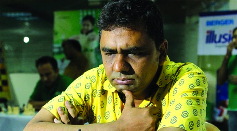 খেলতে খেলতে মারা গেলেন গ্র্যান্ডমাস্টার জিয়া খেলতে খেলতে মারা গেলেন গ্র্যান্ডমাস্টার জিয়া