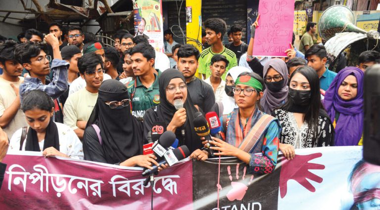 নারী-শিশুসহ সবার নিরাপত্তা নিশ্চিতের দাবি নারী-শিশুসহ সবার নিরাপত্তা নিশ্চিতের দাবি