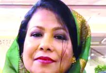 সাহায্যের বদলে ভিডিও সামাজিক ও নৈতিক অবক্ষয়ের নির্মম বাস্তবতা