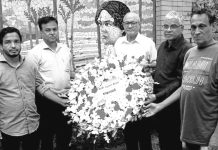 জাতীয় কবি নজরুল ইসলামের মৃত্যুবার্ষিকীতে শ্রদ্ধাঞ্জলি