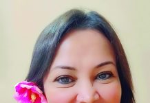 নিজেই নিজের সঙ্গী