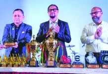 প্রিমিয়ার ইউনিভার্সিটির ব্যবসায় প্রশাসন বিভাগে গেইমমেনিয়ার পুরস্কার বিতরণ