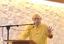 ক্যান্সার ‘জয়ের’ গল্প শোনালেন আবুল হায়াত