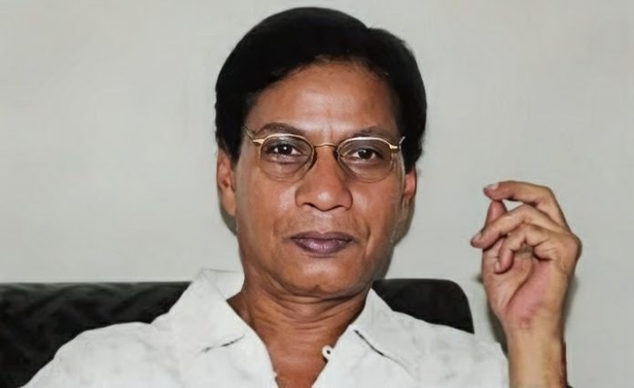 4a7ab_527e4001d9_long_2