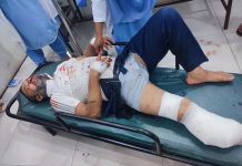 বাঁশখালীতে সিএনজি ও মাইক্রোবাসের সংঘর্ষে একজনের পা বিচ্ছিন্ন