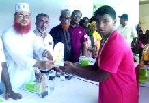 সাঁতারে সেরা ফারহান ও আমেনা