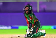 দ্রুততম হাফ-সেঞ্চুরির রেকর্ড গড়লেন স্বর্ণা