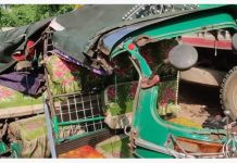 সাতকানিয়ায় বাস-সিএনজির সংঘর্ষে নিহত ১