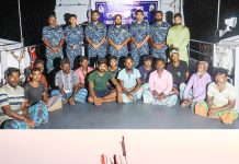 কুতুবদিয়ায় সাগরে ভাসতে থাকা ১৩ জেলেকে উদ্ধার করল নৌবাহিনী