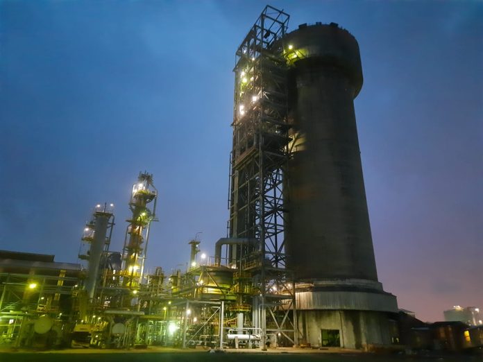 8990b094-f292-41b0-9527-6944eabcfeda