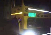 পতেঙ্গায় স্ত্রী-সন্তানের সামনে কাভার্ডভ্যান চাপায় বাইক আরোহীর মৃত্যু