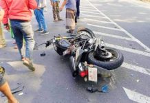 মোটরসাইকেলের ধাক্কায় মীরসরাইয়ে দুই ছাত্রের মৃত্যু