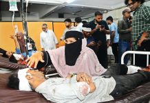 মোটরসাইকেল বাঁচাতে গিয়ে বাস খাদে, নিহত ৫