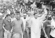 সংকট-সংগ্রাম ও উন্নয়নে জনগণের পাশে থাকে বিএনপি