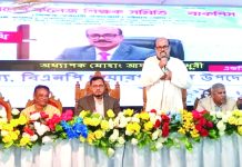 শিক্ষকদের দাবি আদায়ে রাস্তায় দাঁড়াতে হবে না