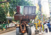 জামালখানে ৬০টি অবৈধ ভ্রাম্যমাণ দোকান অপসারণ করল চসিক