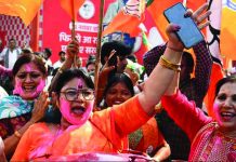 কংগ্রেসের ‘মহাগাটবন্ধনকে’ উড়িয়ে দিয়ে বিহারে বড় জয়ের পথে বিজেপি-জেডিইউ