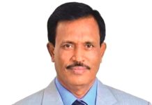 চন্দনাইশের সাবেক উপজেলা চেয়ারম্যান বিমানবন্দরে গ্রেপ্তার