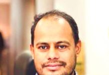 প্রবাসীদের মাঝে দৈনিক আজাদী’র ভালোবাসা