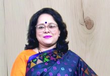 শিক্ষকতা : স্বপ্নময় পথ ধরে এগিয়ে যাওয়া