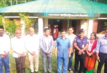 কাপ্তাই ওয়াগ্গা মৌজার হেডম্যান কার্যালয় পরিদর্শনে বিভাগীয় কমিশনার