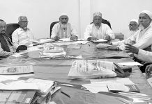 কাটিরহাট উচ্চ বিদ্যালয় ’৬৯ ব্যাচের পুনর্মিলনী উদযাপন পরিষদের সভা