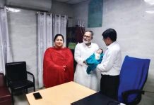 অবশেষে আশ্রয় খুঁজে পেল ড্রেন থেকে উদ্ধার হওয়া সেই নবজাতক