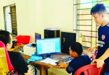 পাহাড়ে প্রতিবন্ধীদের স্বপ্ন পূরণের সাথী কিশোর