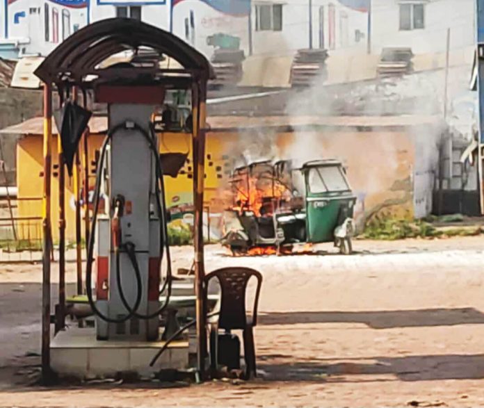 Kornofully Taxi Fire