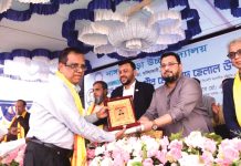 শিক্ষার সাথে মানবিক মূল্যবোধ অর্জন করতে হবে