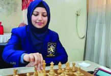 জাতীয় দাবায় হ্যাটট্রিক চ্যাম্পিয়ন নোশিন আনজুম