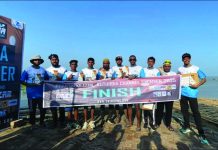 কুতুবদিয়া চ্যানেল পাড়ি দিলেন ১০ সাঁতারু