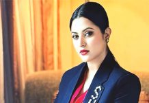 নিজের পঞ্চাশ বছরে লুক দেখার অপেক্ষায় আছি : পরীমণি