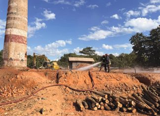 রাঙ্গুনিয়ায় গুঁড়িয়ে দেওয়া হলো অবৈধ তিন ইটভাটা