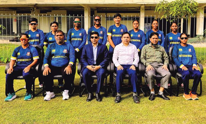 Reton woman cricket team