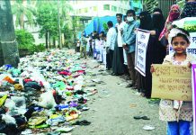 চলাচলের রাস্তায় ময়লার ভাগাড়