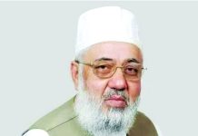 খবর না দিলেও চলে আসে পুলিশ, স্যার বলে স্যালুট দেয়