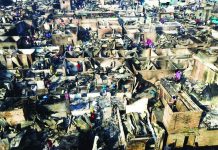 পাঁচ সদস্যের তদন্ত কমিটি, খোলা আকাশের নিচে হাজারো পরিবার