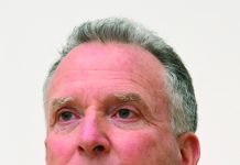 ইউক্রেন পরিকল্পনা চূড়ান্ত করতে রাশিয়ায় দূত পাঠাচ্ছেন ট্রাম্প