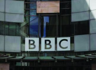 বিবিসির বিরুদ্ধে ৫০০ কোটি ডলারের মামলা করবেন ট্রাম্প